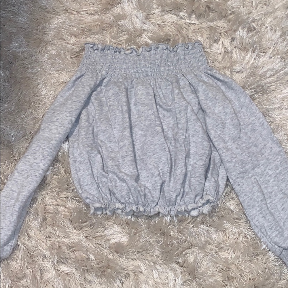 Garage cropped off the shoulder top